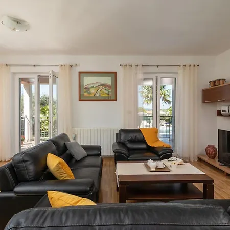 Zelena Oaza Villa